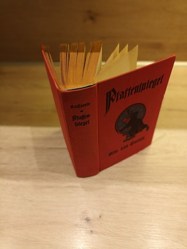 Pfaffenspiegel von otto - pfaffenspiegel,